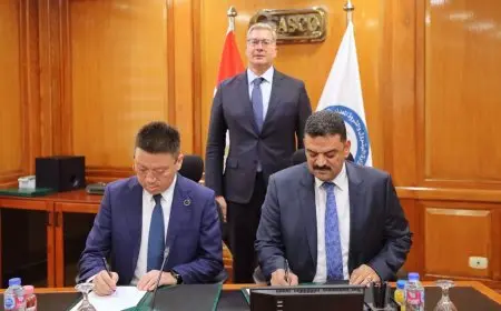 “وزير البترول يوقع مذكرة تفاهم مع «آسيا بوتاش» الصينية لدعم استكشاف الفوسفات وتحفيز الاستثمار”