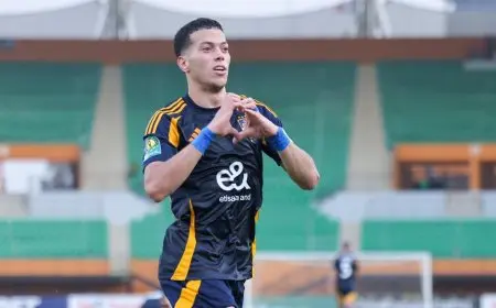 “كشف حقيقة معاقبة الأهلي لإمام عاشور عقب لقائه بأحمد فتوح في الساحل”