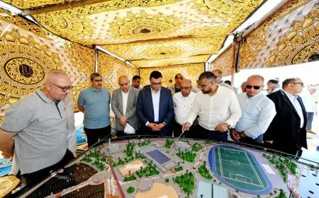 وزير الإسكان يقوم بجولة ميدانية لتفقد وحدات “سكن لكل المصريين” ومحطة مياه جديدة في مدينة أكتوبر