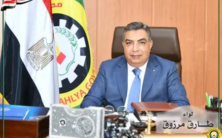 محافظ الدقهلية يهنئ أوائل الثانوية العامة بالهاتف ويحتفي بإنجازات أبناء المحافظة