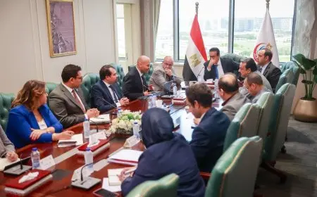 وزير الصحة المصري: التزامنا بالتعاون مع منظمة الصحة العالمية لتعزيز الرعاية الصحية في مصر
