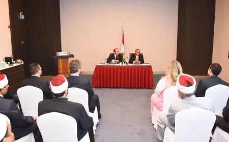 وزير الخارجية المصري: تعزيز التواصل مع أبناء الوطن في الخارج هو أولويتنا القصوى