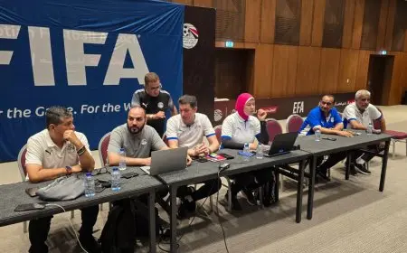 أوسكار رويز يصل معسكر حكام VAR وينضم خلال ساعات لمتابعة التدريب