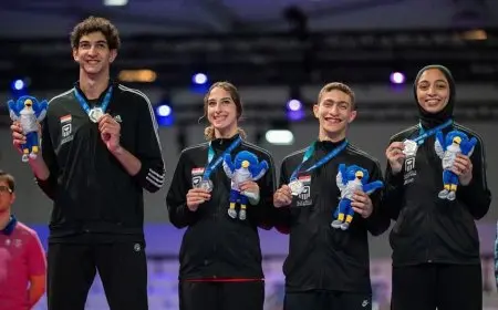 “أشرف صبحي يحتفل بإنجاز منتخب مصر للتايكوندو بعد الفوز بفضية الفرق المختلط”