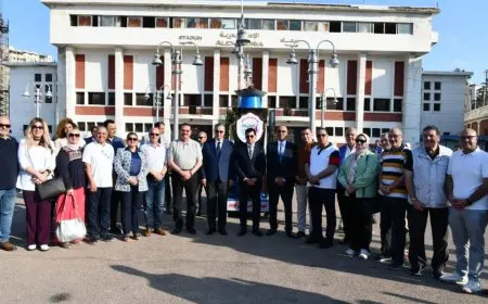 وزير الرياضة ومحافظ الإسكندرية يطلقان شعلة اليوم الرياضي العربي في حدث رياضي مميز