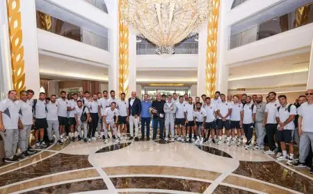 بعثة الأهلي تغادر إلى العاصمة تونس لاستكمال معسكر الإعداد للموسم الجديد