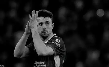 “ليفربول يحتفل بذكرى ديوجو جوتا بتمثال وشعار مميز في آنفيلد”