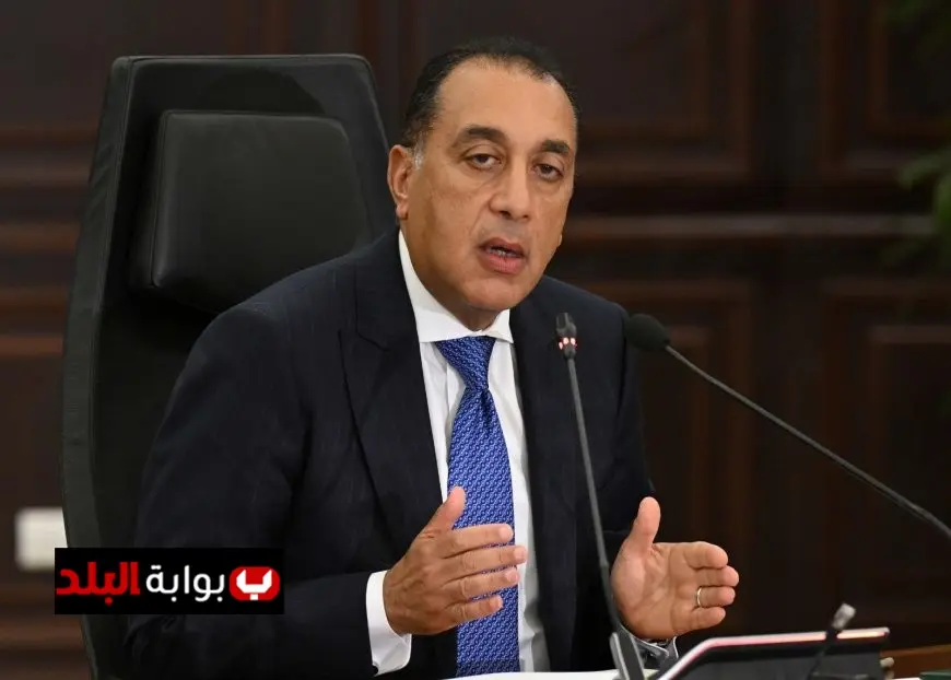 مصطفى بكري يكشف عن حضور رئيس الوزراء للنواب غدًا لبحث أزمة الإيجار القديم