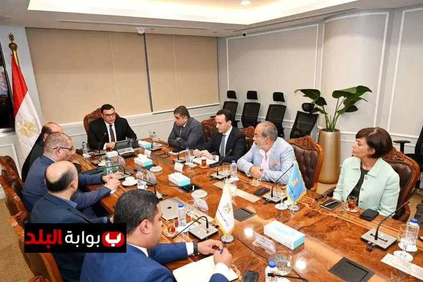 وزير الإسكان يناقش آخر مستجدات مشروع حدائق تلال الفسطاط خلال اجتماع حاسم!