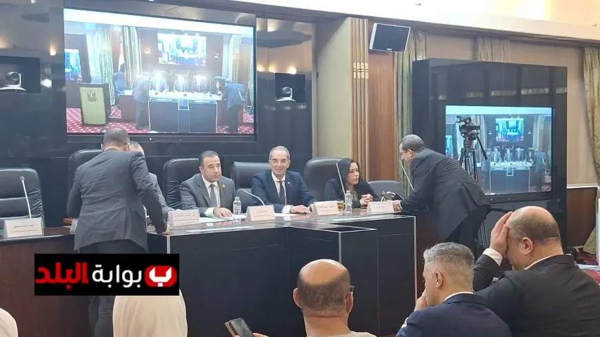 “وزير الاتصالات يكشف: هل كان حريق سنترال رمسيس نتيجة عمل تخريبي؟”