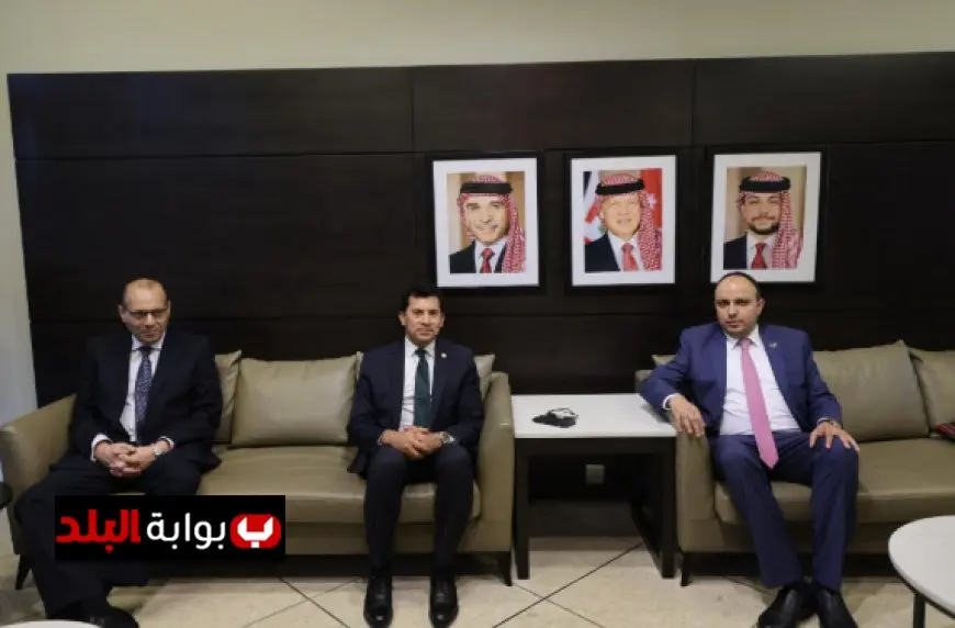“وزير الرياضة يصل إلى الأردن للمشاركة في فعاليات الشباب العربي وسط اهتمام جماهيري واسع”