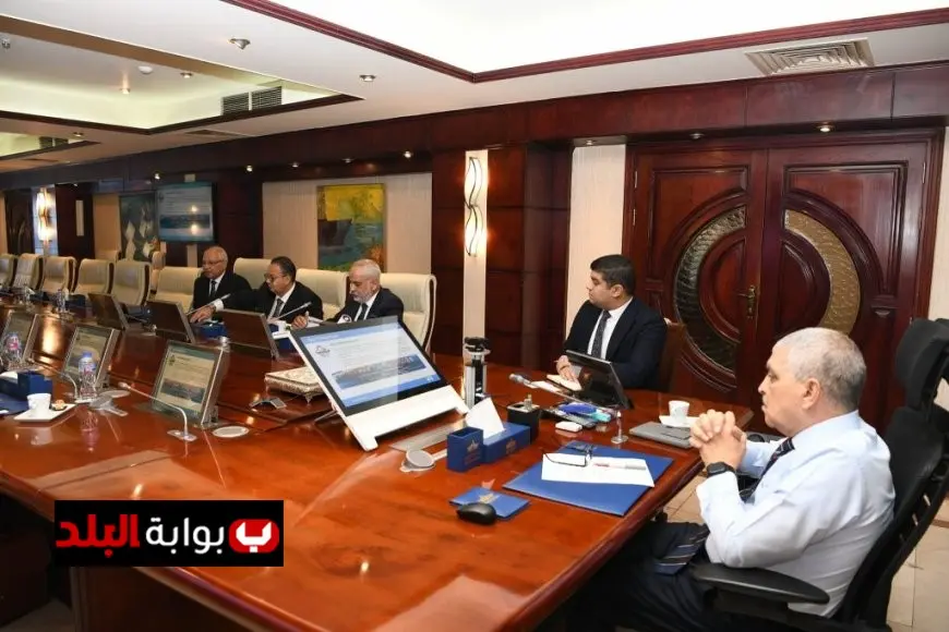 أسامة ربيع: مستقبل مشرق لقناة السويس مع تطوير ترسانة بورسعيد البحرية!