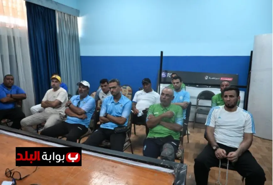 رئيس قطاع الناشئين في غزل المحلة يجتمع بالمدربين لوضع خطة استراتيجية للموسم الجديد