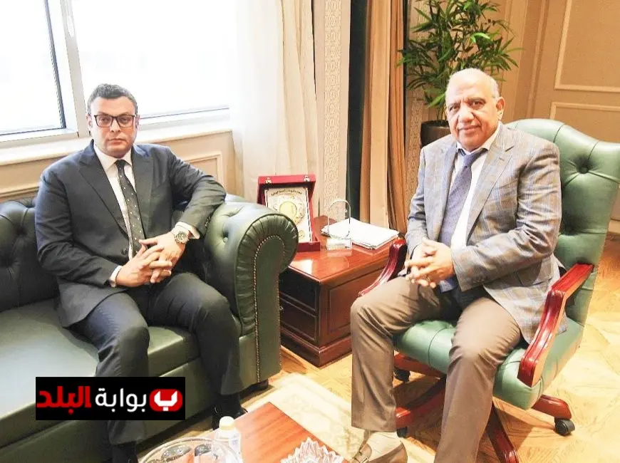وزير الكهرباء والإسكان يستعرضان خطة العمل الموحدة لتعزيز استخدام الطاقة المتجددة في المشاريع المستقبلية