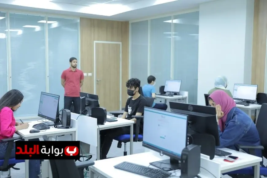 “اختبار القدرات 2025: اكتشف قائمة الكليات المتاحة للتسجيل بعد الثانوية العامة!”