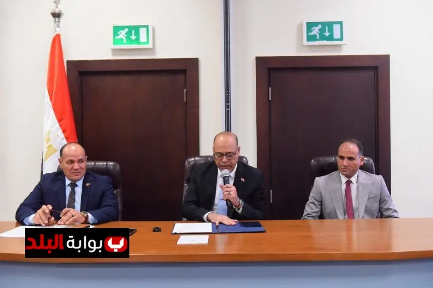 بتوجيهات من الرئيس، «جبران» يمنح 20 عقد عمل متميز لذوي الهمم العالية
