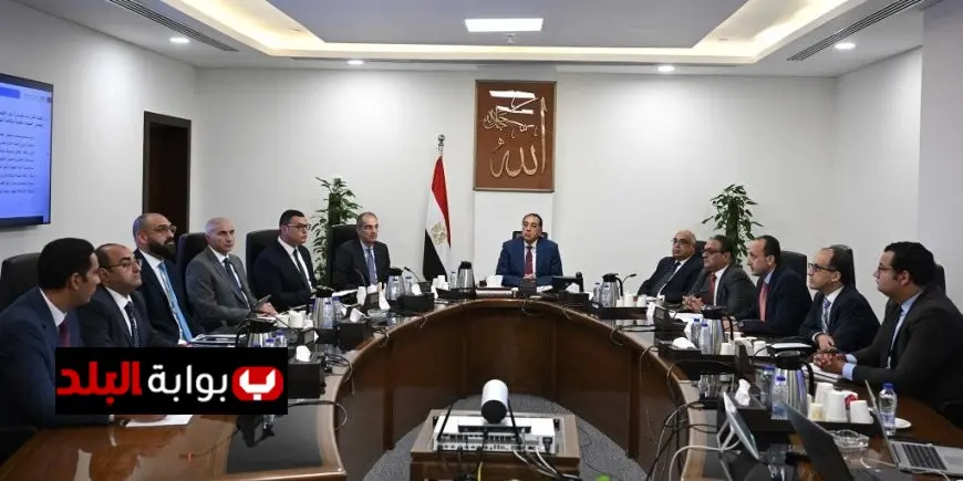 رئيس الوزراء يشرف على تنفيذ توصيات اللجنة الاستشارية لتطوير العمران وتعزيز تصدير العقارات