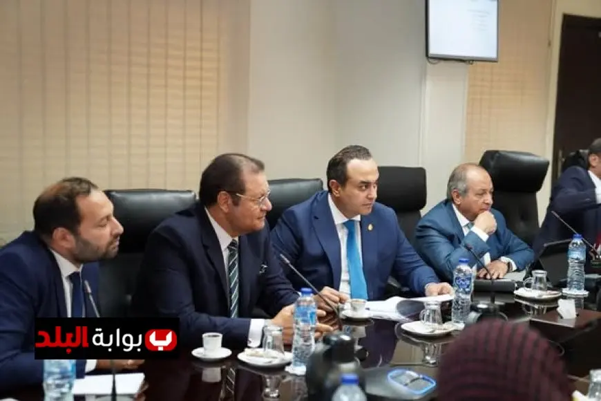 “الرعاية الصحية: الإرادة السياسية المفتاح لنجاح النظام الصحي في مواجهة التحديات العالمية”