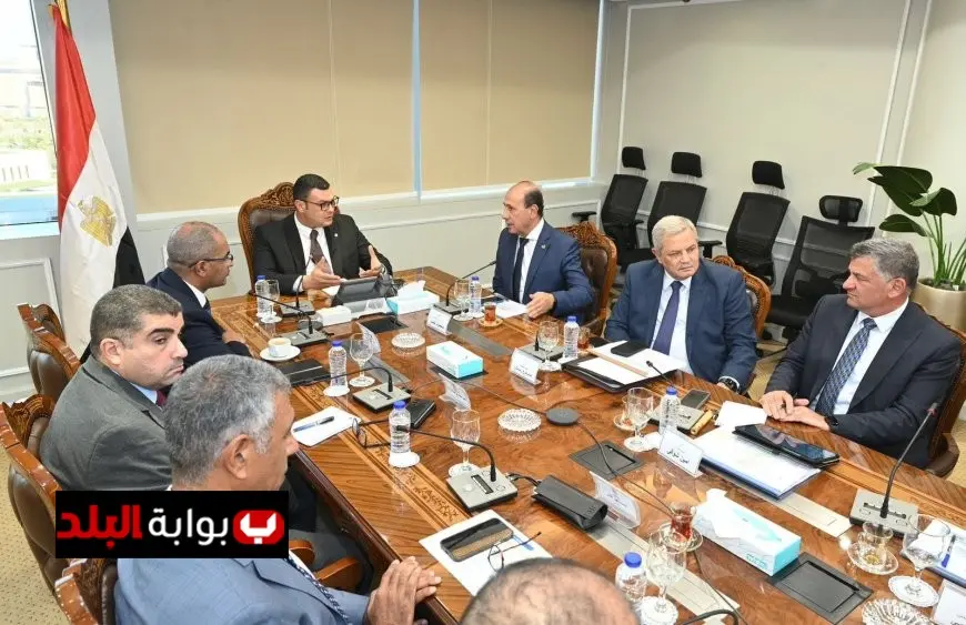 وزير الإسكان يواصل متابعة مشروعات “حياة كريمة” لتحسين جودة الحياة في القرى المصرية الريفية