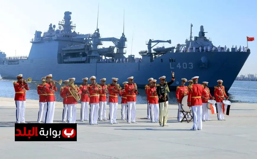“استقبال القوات البحرية وفداً رسمياً من الكلية البحرية التركية لتعزيز التعاون العسكري”