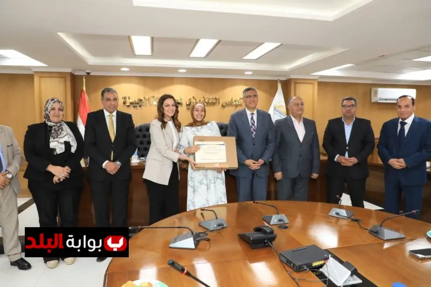 محافظ الجيزة يحتفي بـ 13 طالباً من أوائل الثانوية العامة 2025 ويهديهم أجهزة لاب توب مستحقة!