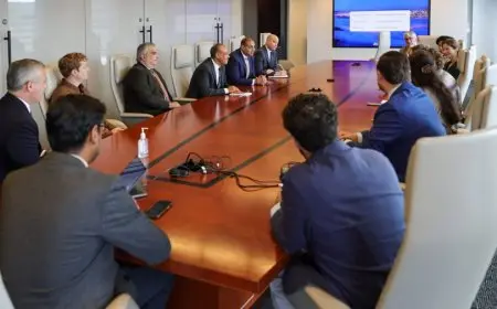 وزير الخارجية يؤكد: لا خيار آخر سوى حل الدولتين لإقامة دولة فلسطينية مستقلة