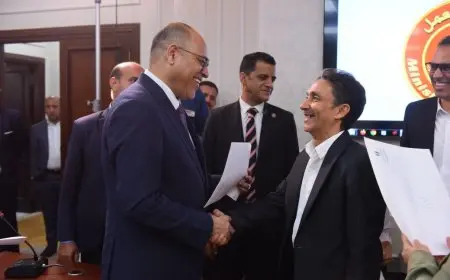 وزارة العمل تقدم أول دفعة من عقود العمل لشباب مصري في البوسنة والهرسك