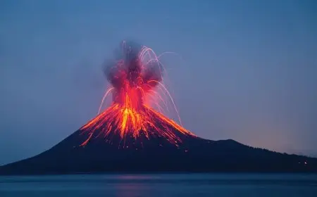 زلزال عتيق ينبه بركانا خامدا منذ 600 عام في روسيا