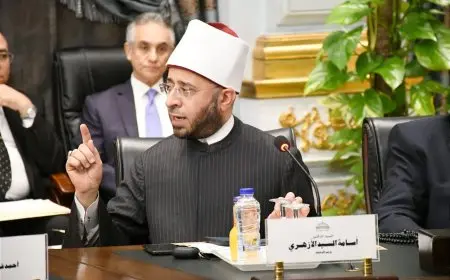 وزير الأوقاف يؤكد أن اقتحام المسجد الأقصى يعد انتهاكًا صارخًا وتصعيدًا خطرًا يجب التوقف عنه