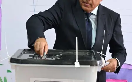 رئيس الوزراء يشارك في التصويت بانتخابات مجلس الشيوخ 2025