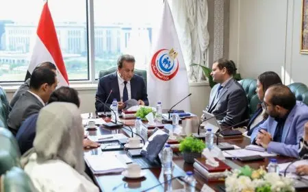 وزير الصحة يؤكد ضرورة الاستجابة السريعة لاحتياجات المواطنين
