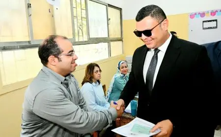 وزير الإسكان يشارك في انتخابات مجلس الشيوخ 2025 ويدلي بصوته
