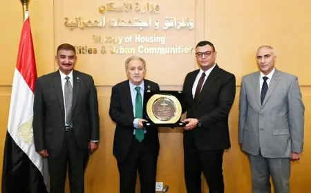وزير الإسكان يشارك في توقيع بروتوكول تعاون مع اتحاد المهندسين العرب لتصدير العقار المصري