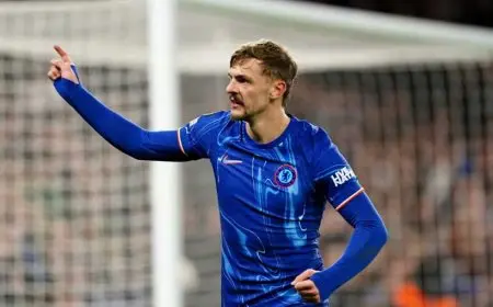 إيفرتون يضم كيرنان ديوسبري هال إلى صفوفه في صفقة رسمية جديدة