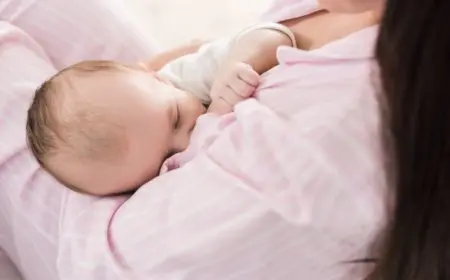 الحلاوة الطحينية وتأثيرها على لبن الأم طبيبة تقدم نصائح قيّمة للحوامل