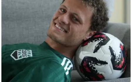 أحمد نادر السيد يوقع عقداً لالتحاقه بنادي زد لمدة 3 مواسم