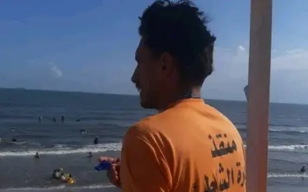 فرق الإنقاذ تراقب شواطئ بورسعيد لحماية المصطافين وتأمين سلامتهم