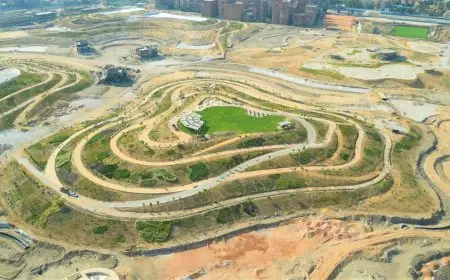 مدبولي يطالب بسرعة إنهاء الأعمال في حدائق تلال الفسطاط لتعزيز مشروعات التنمية