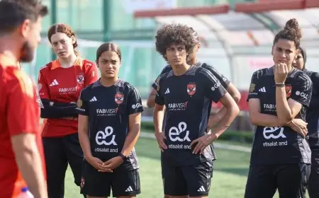 الأهلي يبدأ معسكرًا مغلقًا لمدة أسبوع في العاصمة الإدارية استعدادًا لمنافسات كرة القدم النسائية