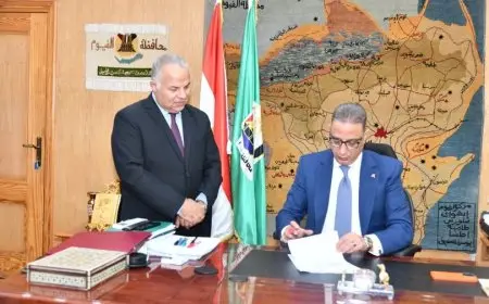 خفض محافظ الفيوم الحد الأدنى للقبول بالثانوي العام إلى 221 درجة مما يسهل على الطلاب الالتحاق