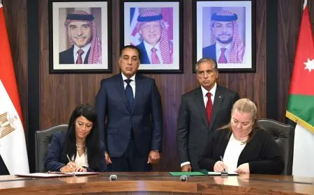 رئيسا وزراء مصر والأردن يوقعان 10 اتفاقيات لتعزيز التعاون الثنائي بين البلدين