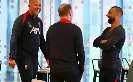 سلوت يكشف كيف سيفتح فريمبونج وبرادلي الطريق أمام تألق صلاح