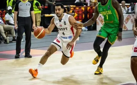 منتخب مصر يحقق انتصارًا مثيرًا على السنغال ويتألق في صدارة المجموعة الرابعة ببطولة الأفروباسكت
