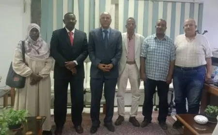 رئيس البحوث الزراعية يعقد اجتماعاً مع مدير مركز البحوث البستانية في السودان لتعزيز التعاون المشترك