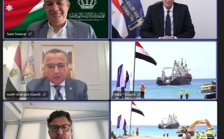 الاتصالات تعلن عن وصول كابل بحري فائق السرعة إلى طابا يشير إلى تحسين الربط بين مصر والأردن