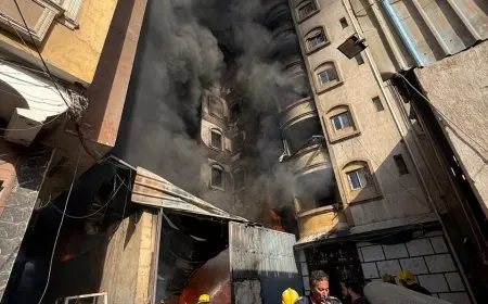 محافظ القاهرة يكشف عن إطفاء حريق مخزن الخردة في بولاق أبو العلا