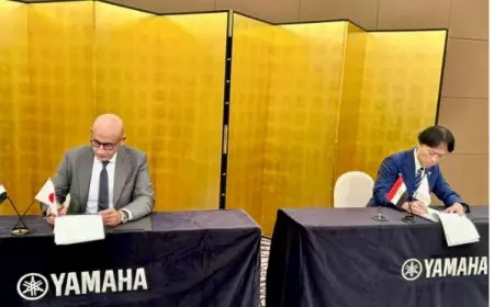 وزير التربية والتعليم يبرم اتفاقية مع شركة يابانية لتعزيز تعليم الموسيقى في المدارس