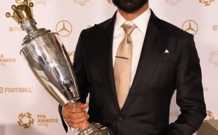 المقاولون العرب يحتفلون بنجاح محمد صلاح بعد فوزه بجائزة أفضل لاعب في إنجلترا