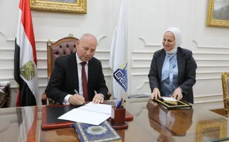 محافظ القاهرة يعلن تخفيض الحد الأدنى لتنسيق القبول بالثانوية العامة إلى 217 درجة