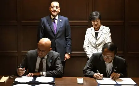 رئيس الوزراء يشهد توقيع مذكرتي تفاهم بين وزارة التربية والتعليم وحكومة طوكيو لتعزيز الشراكة التعليمية